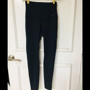 Nike Power Legendary Dri-Fit High Rise Legging S